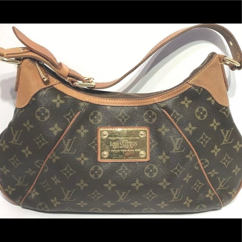 Authentic LV Thames GM SOLD